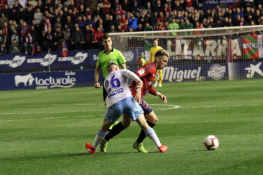 Imágenes del partido Osasuna-Zaragoza disputado en El Sadar.