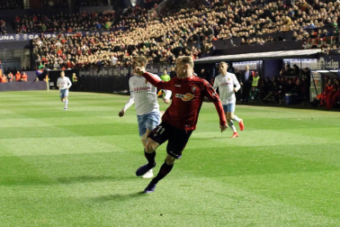 Imágenes del partido Osasuna-Zaragoza disputado en El Sadar.