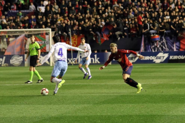 Imágenes del partido Osasuna-Zaragoza disputado en El Sadar.