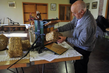 La I Fiesta del injerto llegó a Berbinzana con demostraciones del ayer y el hoy del injerto, una práctica sin la que no se entendería a la cultura de la vid y el vino en Navarra