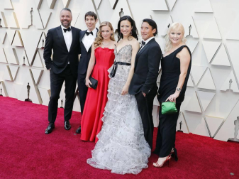 Los looks que han lucido sobre la alfombra roja los invitados a los premios Oscar 2019.