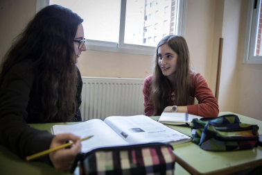 Alumnado del IES Basoko durante un día de clase.