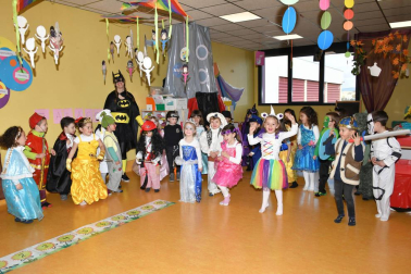 Fotos de la celebración de los carnavales escolares en Navarra