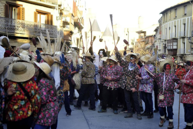 Fotos de la jornada de carnaval del sábado en Olite