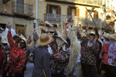 Fotos de la jornada de carnaval del sábado en Olite