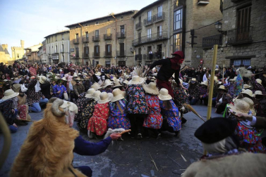 Fotos de la jornada de carnaval del sábado en Olite