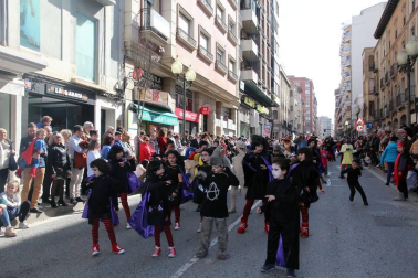 Fotos de los mejores disfraces de carnaval del desfile del domingo en Tudeola