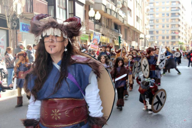 Fotos de los mejores disfraces de carnaval del desfile del domingo en Tudeola