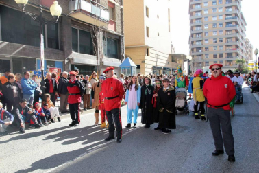 Fotos de los mejores disfraces de carnaval del desfile del domingo en Tudeola