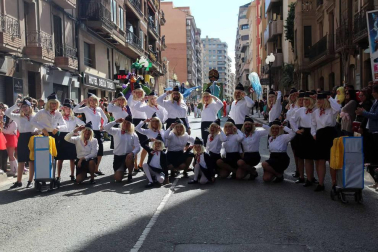 Fotos de los mejores disfraces de carnaval del desfile del domingo en Tudeola