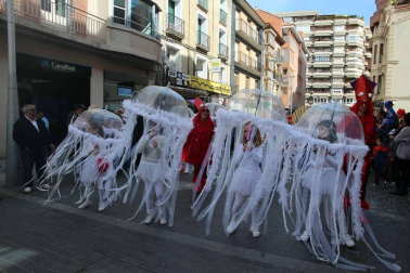 Fotos de los mejores disfraces de carnaval del desfile del domingo en Tudeola