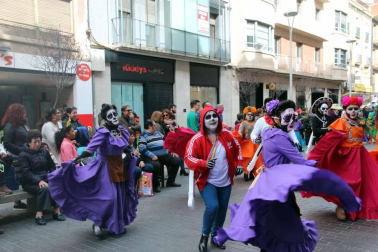 Fotos de los mejores disfraces de carnaval del desfile del domingo en Tudeola