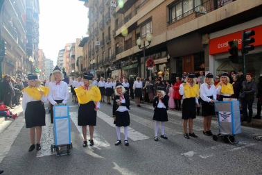Fotos de los mejores disfraces de carnaval del desfile del domingo en Tudeola