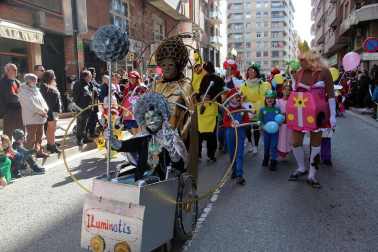 Fotos de los mejores disfraces de carnaval del desfile del domingo en Tudeola