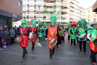 Fotos de los mejores disfraces de carnaval del desfile del domingo en Tudeola