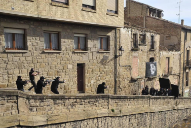 Tafalla se convierte en un plató de cine con rodaje de 'Line Walker'