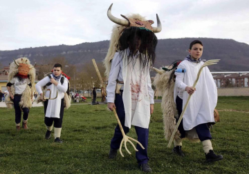 Las fotografías del Carnaval de Alsasua de este martes.
