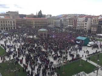 8M | Concentración en la plaza del Castillo de Pamplona