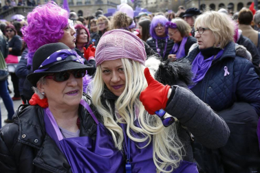 Concentración en la plaza del Castillo de Pamplona por el Día de la Mujer