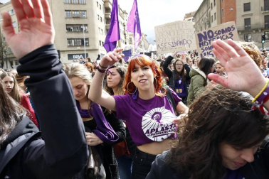 Concentración en la plaza del Castillo de Pamplona por el Día de la Mujer
