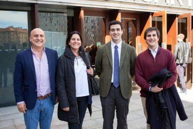 El 3 de marzo, Baluarte acogió el Concierto Solidario de los Universitarios, una iniciativa del Colegio Mayor Belagua en favor de la Fundación Core, que trabaja en la integración sociolaboral de familias inmigrantes en Navarra. Con tal motivo subieron al escenario la Orquesta Reino de Aragón y el Orfeón Donostiarra, que interpretaron la Sinfonía II de Mahler bajo la dirección de Íñigo Pírfano.