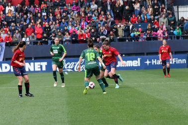 Imágenes del partido Osasuna Femenino-SD Eibar disputado en El Sadar