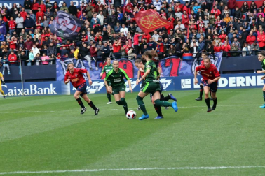 Imágenes del partido Osasuna Femenino-SD Eibar disputado en El Sadar