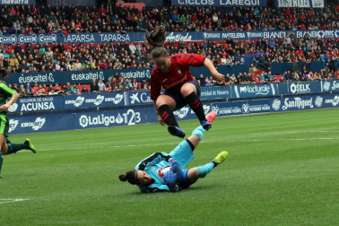 Imágenes del partido Osasuna Femenino-SD Eibar disputado en El Sadar