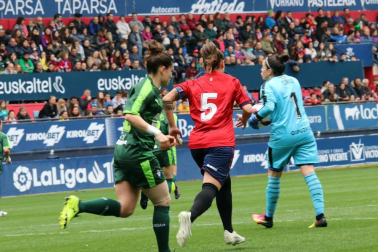 Imágenes del partido Osasuna Femenino-SD Eibar disputado en El Sadar