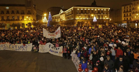 Las políticas educativas adoptadas desde la llegada del cuatripartito al Gobierno han sacado a la calle a miles de navarros. PAI, interinos, trabajadores de la concertada, opositores, sindicatos, comedores, Skolae... la crispación ha sido tónica general