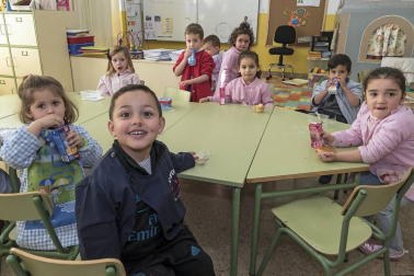 Alumnado del colegio Virgen de la Cerca de Andosilla.