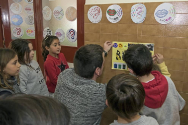 Alumnado del colegio Virgen de la Cerca de Andosilla.