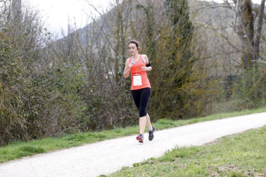 Fotos de los participantes de la Carrera Solidaria Pro Hiru Hamabi de Sarriguren.