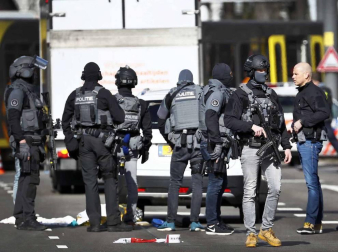 Se ha producido un tiroteo contra un tranvía en Utrecht que ha dejado, al menos, a varias personas heridas en la plaza 24 Oktoberplain de esta ciudad holandesa.