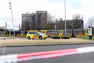 Se ha producido un tiroteo contra un tranvía en Utrecht que ha dejado, al menos, a varias personas heridas en la plaza 24 Oktoberplain de esta ciudad holandesa.