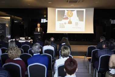 Mercedes-Benz y el concesionario Gazpi recibieron el pasado 14 de marzo el premio de El Motor de Diario de Navarra, el Coche de 2018 por su modelo Clase A. El acto, que se desarrolló en el Hotel Tres Reyes de Pamplona, sirvió también para entregar los premios a los afortunados en el sorteo realizado entre los más de 4.000 votantes que participaron en esta elección a través de la página web de Diario de Navarra.