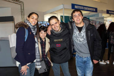 Baluarte acogió el 14 y 15 de marzo el Salón Europeo del Estudiante y el Empleo, el tercero en importancia tras los que se celebran en Madrid y Barcelona, ya que cuenta con asistencia de estudiantes de Navarra, La Rioja, País Vasco, Aragón y Suroeste de Francia. Instituciones y empresas así como centros de formación públicos y privados ofrecieron diferentes opciones, itinerarios formativos y tejido empresarial para facilitar su elección profesional.