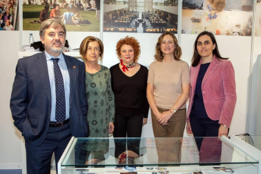 Baluarte acogió el 14 y 15 de marzo el Salón Europeo del Estudiante y el Empleo, el tercero en importancia tras los que se celebran en Madrid y Barcelona, ya que cuenta con asistencia de estudiantes de Navarra, La Rioja, País Vasco, Aragón y Suroeste de Francia. Instituciones y empresas así como centros de formación públicos y privados ofrecieron diferentes opciones, itinerarios formativos y tejido empresarial para facilitar su elección profesional.