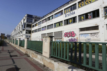 La demolición dejará libre de la fábrica construida en 1963 un solar de 21.500 metros cuadrados