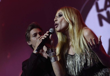 Música y solidaridad, de la mano en 'La Noche de Cadena 100'