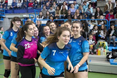 Este fin de semana se disputaron en Burlada y Noáin las Finales a Cuatro de balonmano en las categorías juveniles. Los cuatro mejores equipos femeninos y los cuatro mejores masculinos se jugaron la liga en encuentros que registraron un gran ambiente.