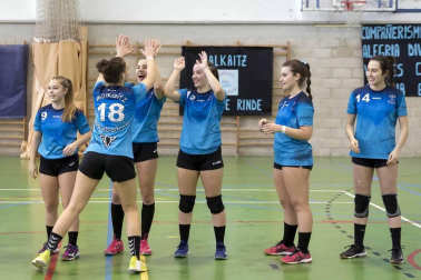Este fin de semana se disputaron en Burlada y Noáin las Finales a Cuatro de balonmano en las categorías juveniles. Los cuatro mejores equipos femeninos y los cuatro mejores masculinos se jugaron la liga en encuentros que registraron un gran ambiente.