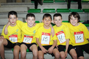 El frontón Julián Retegui de San Adrián acogió el 23 de marzo la fase Ribera de la competición 'Jugando al atletismo' organizada por la Federación Navarra de Atletismo. En total, se presentaron 17 equipos que  compitieron con el objetivo de clasificarse para la final que se desarrollará el 7 de abril en Caparroso.