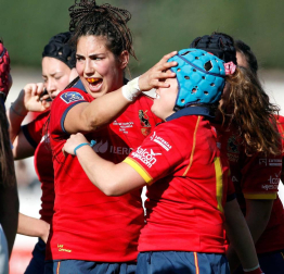 La selección española, con las navarras Saioa Jaurena y Maika Brust, se proclamaron campeonas de Europa tras vencer en la final a Países Bajhos por 54-0.