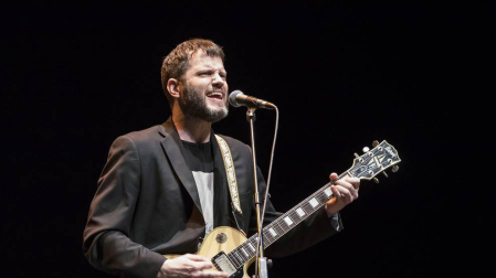 Minimusic organizó en Baluarte el espectáculo Rock en Familia. Descubriendo el Rock Internacional. Un viaje por la historia del rock internacional desde los años 50 hasta la actualidad.