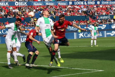Imágenes del partido Osasuna-Extremadura disputado en El Sadar.