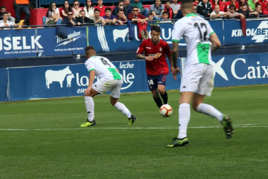 Imágenes del partido Osasuna-Extremadura disputado en El Sadar.