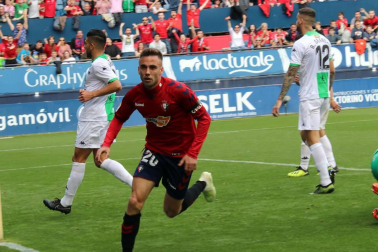 Imágenes del partido Osasuna-Extremadura disputado en El Sadar.