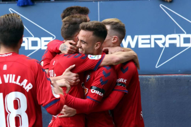 Imágenes del partido Osasuna-Extremadura disputado en El Sadar.