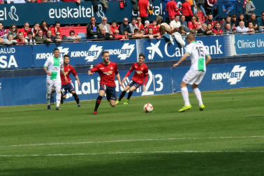 Imágenes del partido Osasuna-Extremadura disputado en El Sadar.
